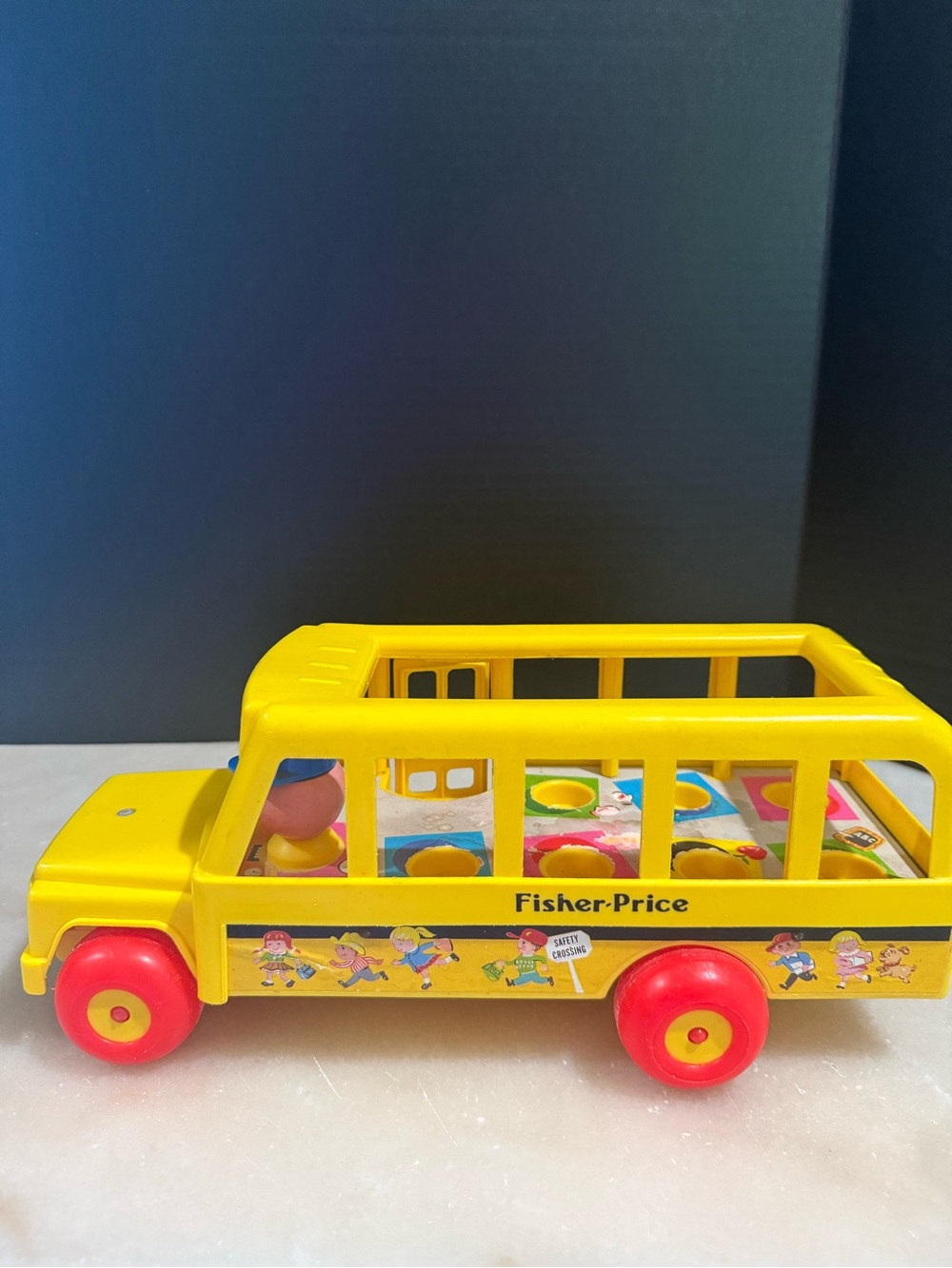 Vintage Fisher Price Little People #192 School Bus with Moving Eyes and Driver